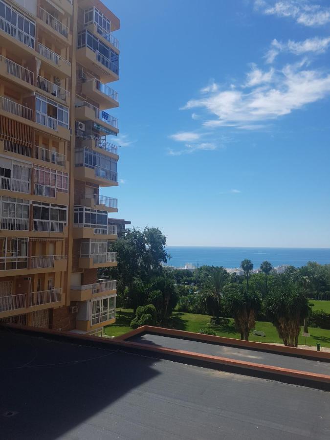 Coqueto apartamento en Benalmádena Costa Appartamento Esterno foto